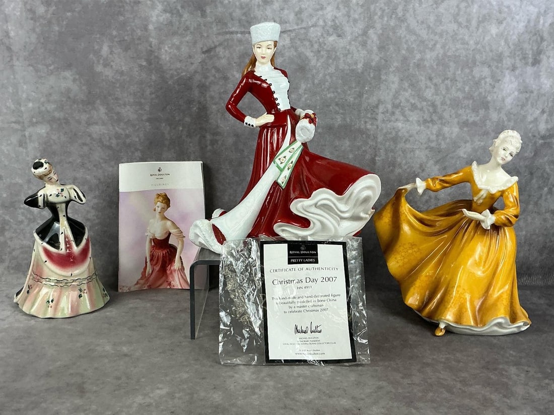 Royal Doulton Porcelain Figurines (1 of 18)