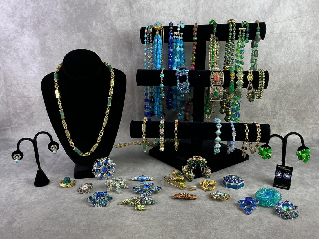 Costume Jewelry (1 of 11)
