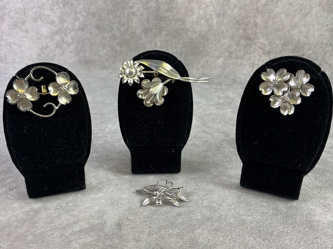 Sterling Silver Brooches (1 of 9)