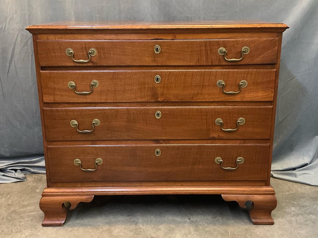 Chippendale Chest of Drawers (1 of 14)
