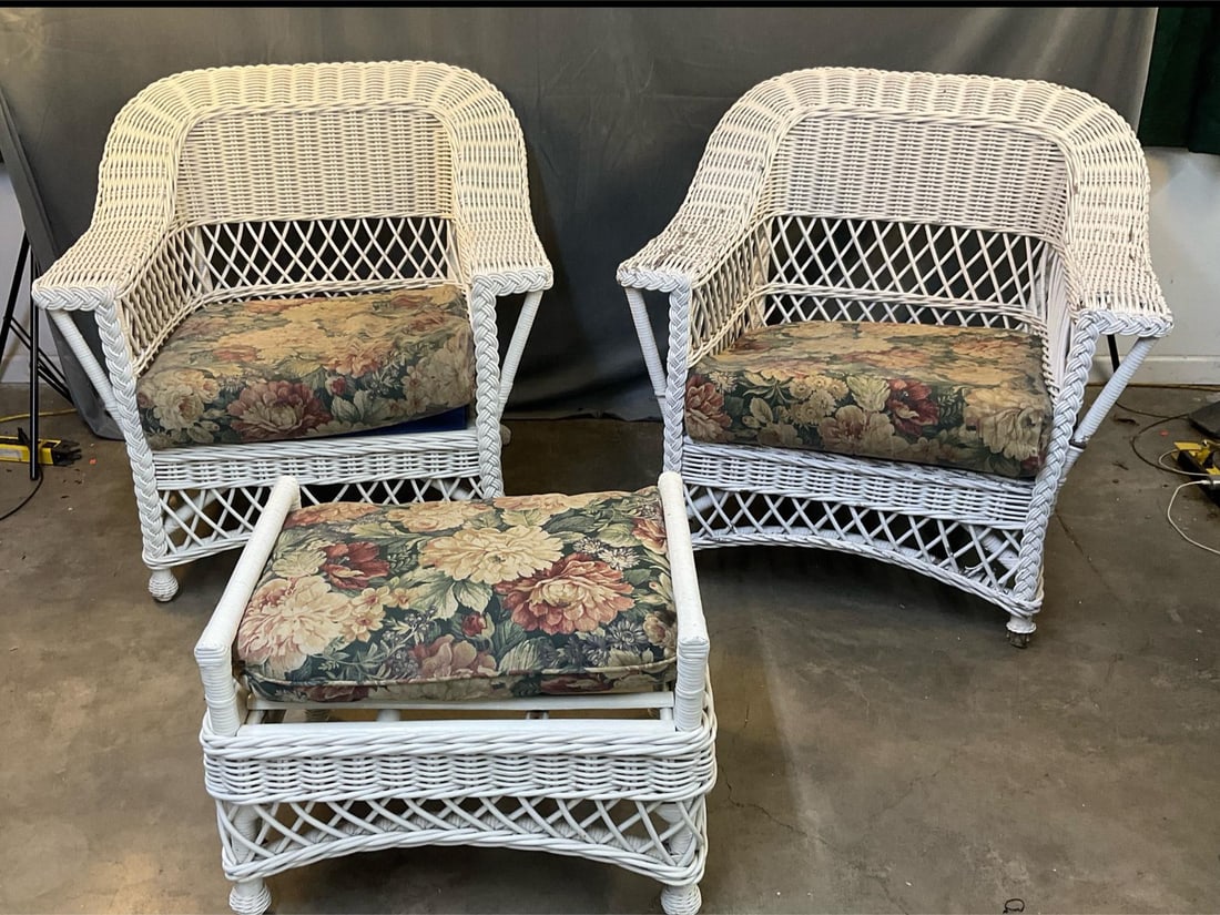 Wicker Chairs (1 of 9)