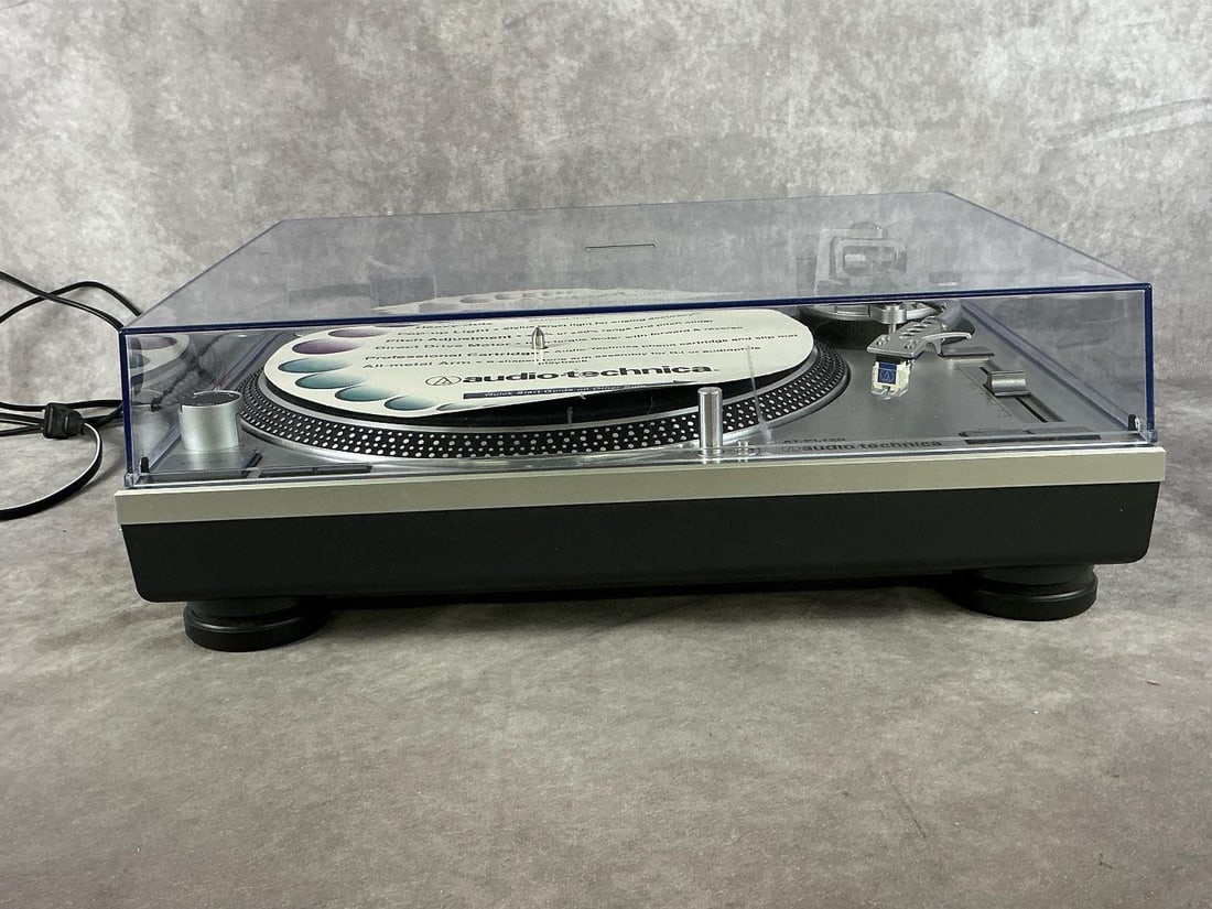Audio-Technica Turntable - 2