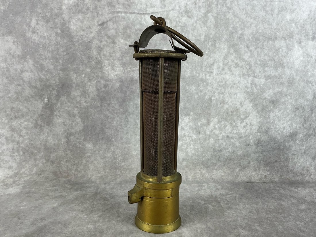 Miner's Lamp - 4