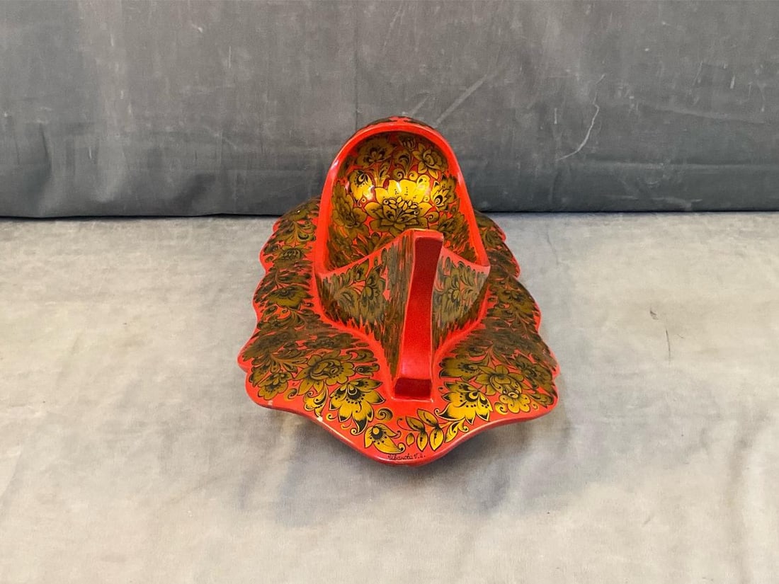 Russian Lacquer Ware - 4