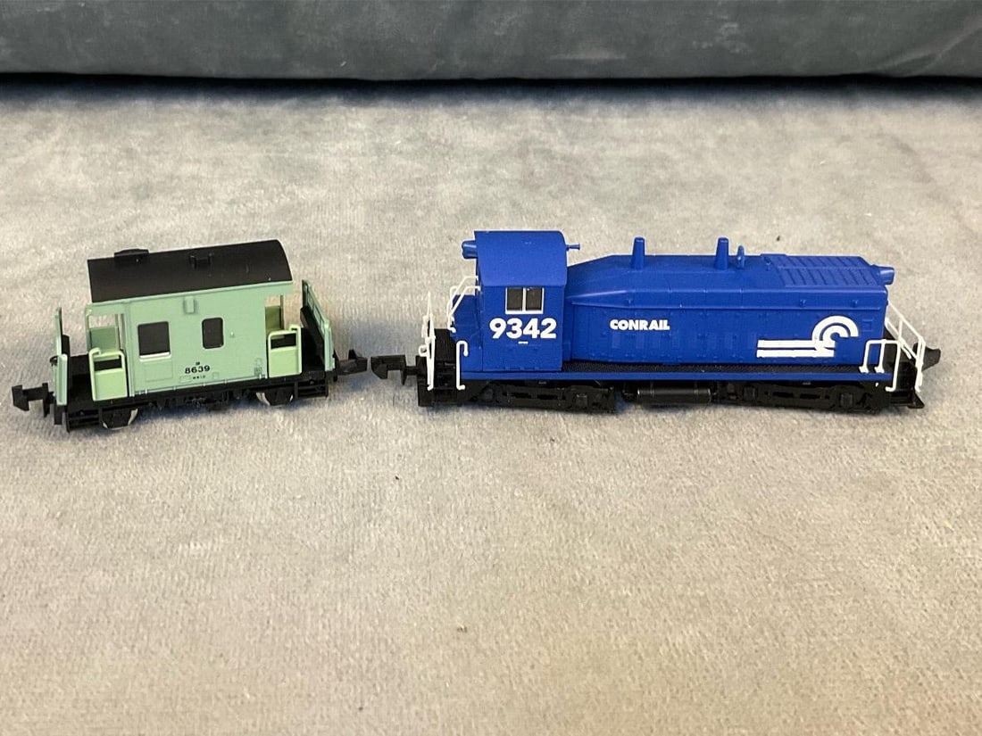Model Train Cars - 6