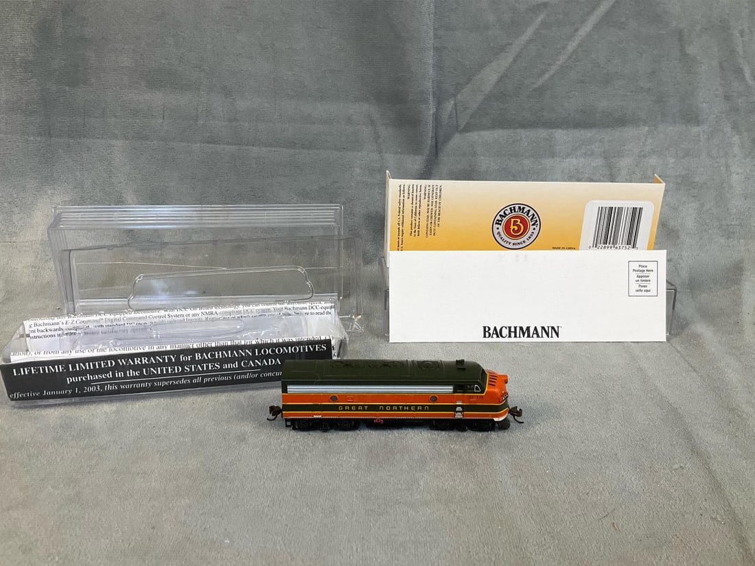 Bachmann Model Trains - 2