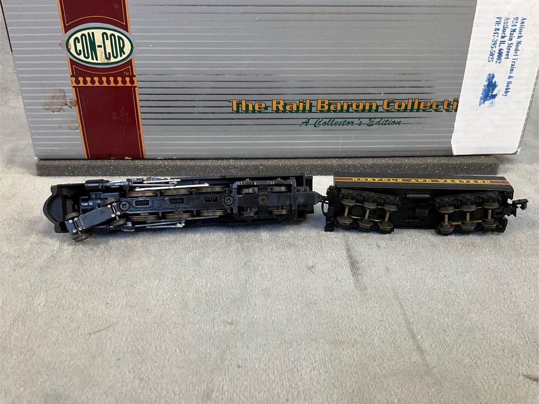 Con-Cor Model Train - 3