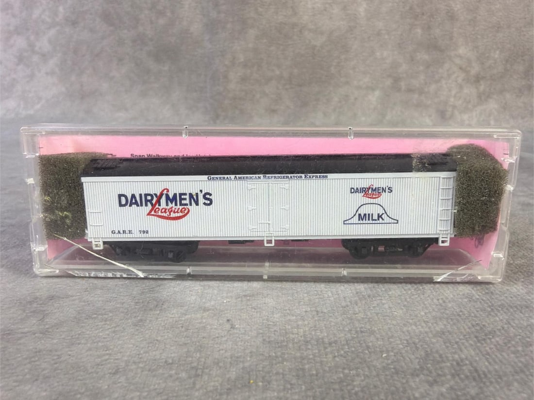 Roundhouse Trains - 4