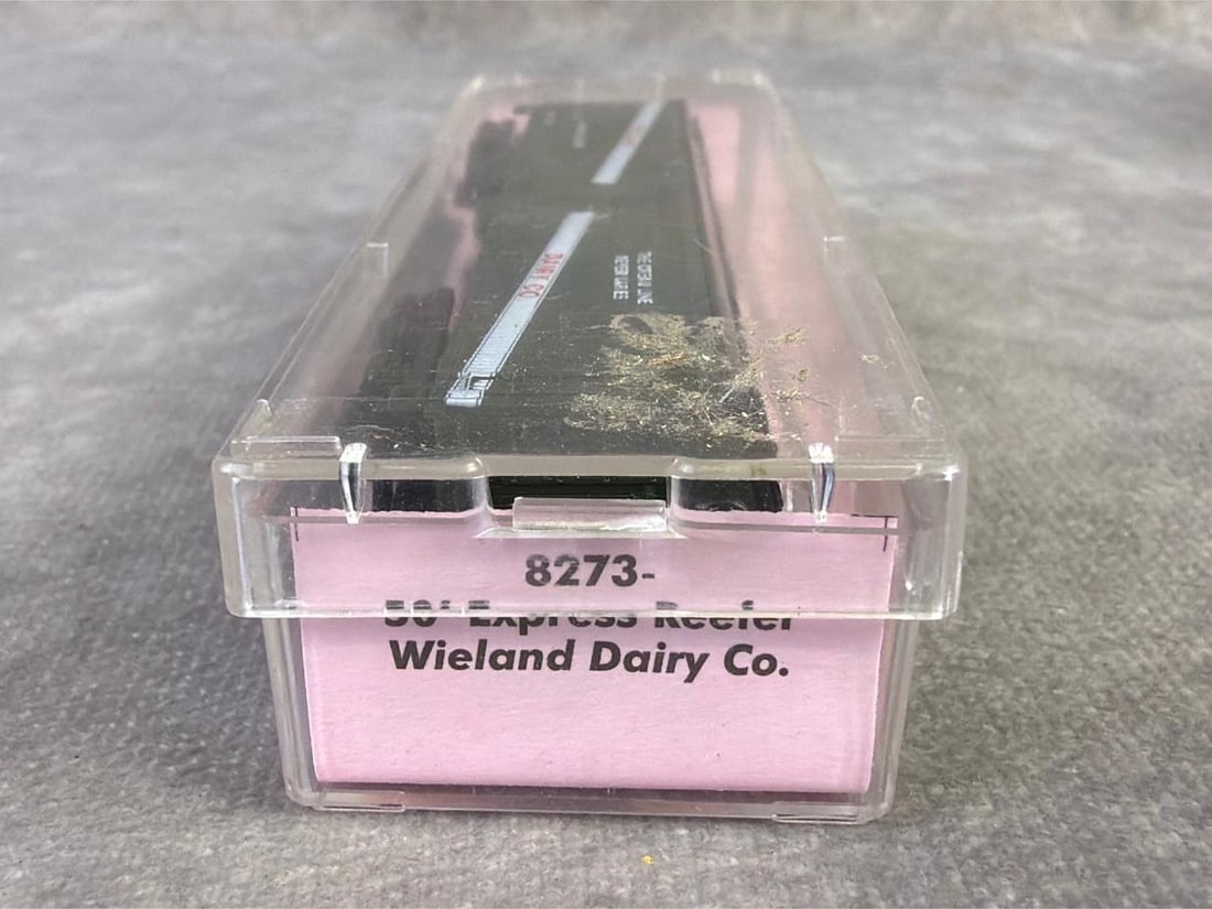 Roundhouse Trains - 9