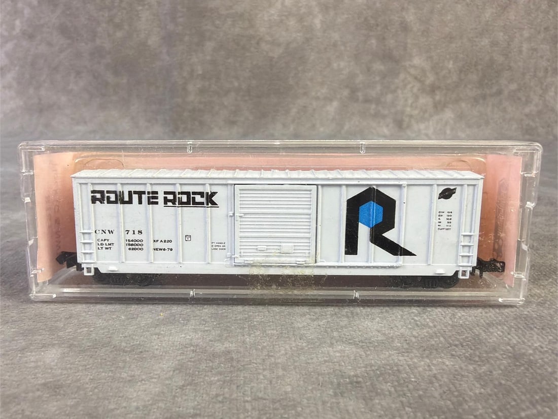 Roundhouse Trains - 11