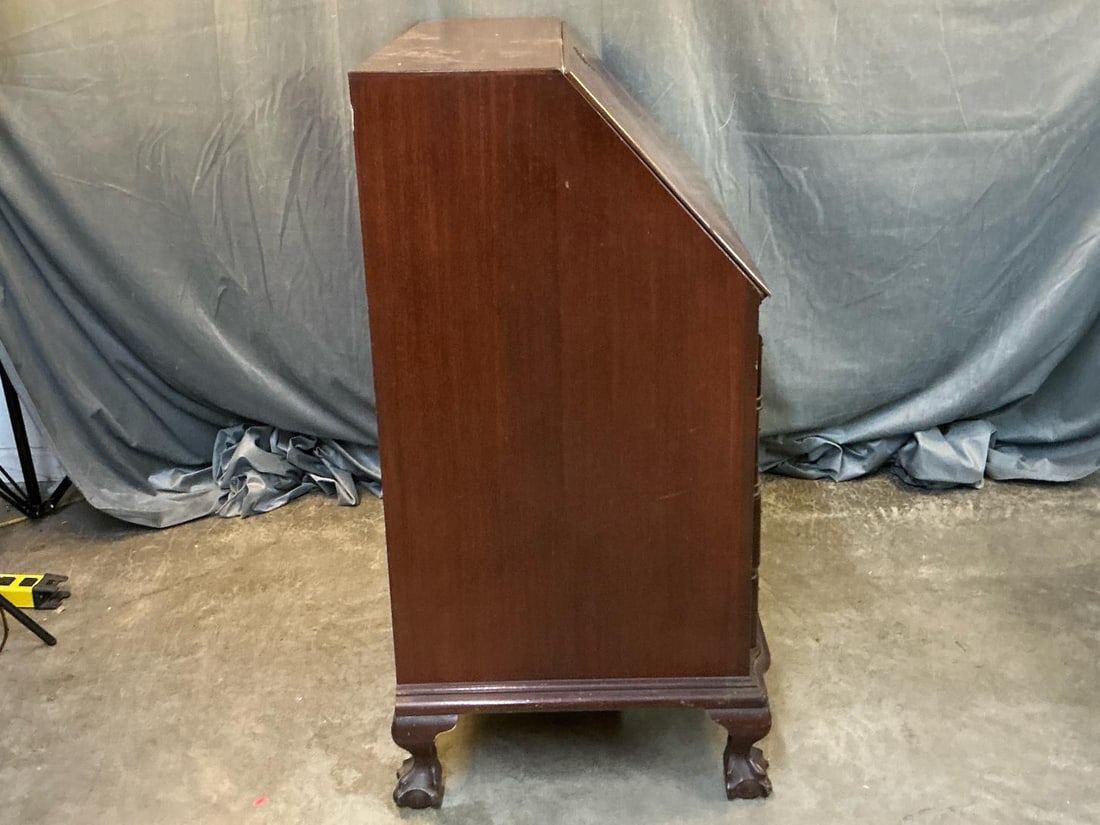 Chippendale Style Desk - 7