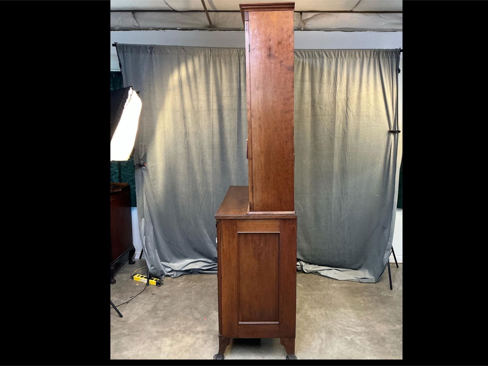 Chest and Cupboard - 7