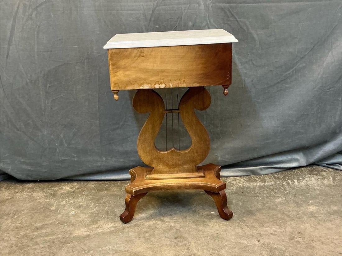 Duncan Phyfe Side Table - 4