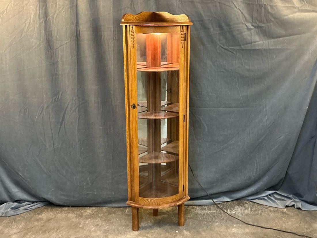 Corner Curio Cabinet (1 of 7)