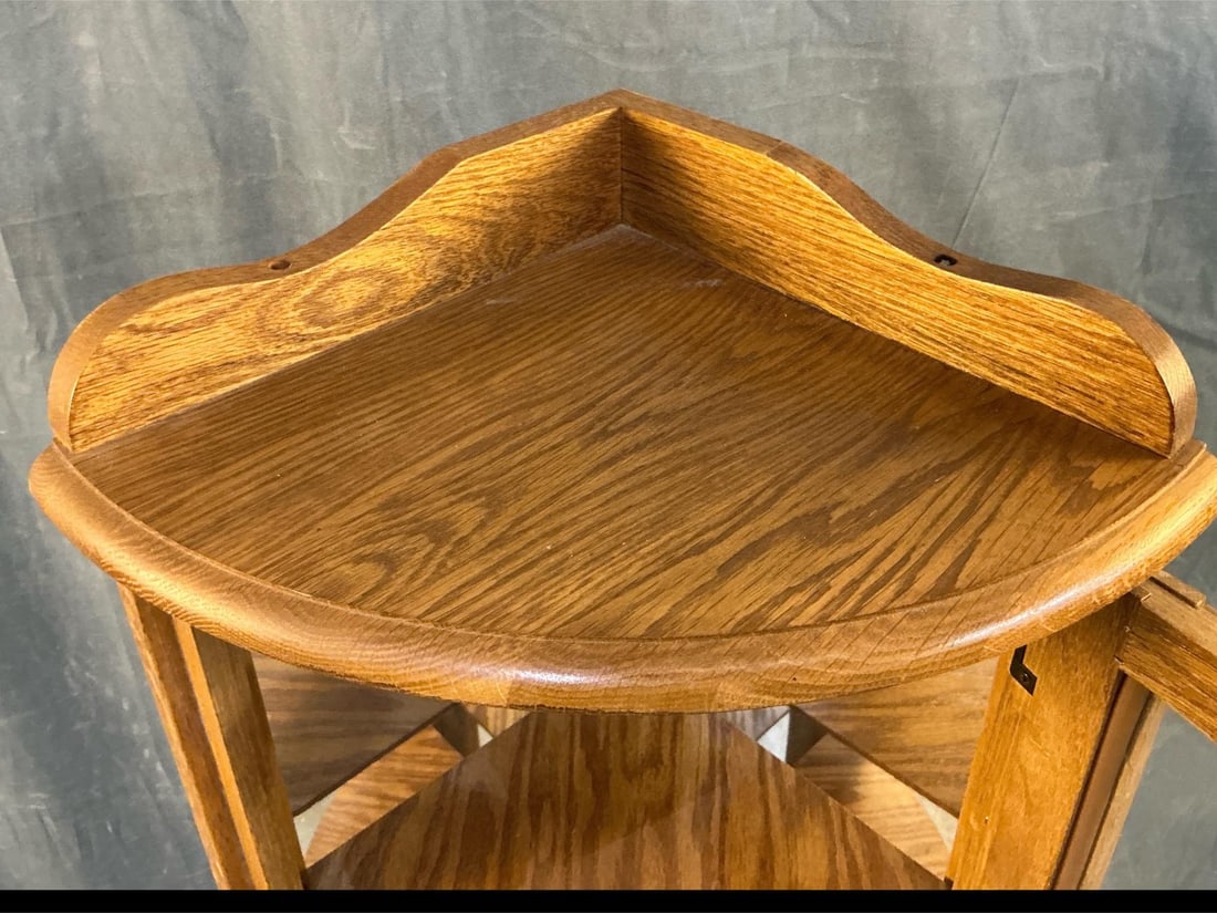 Corner Curio Cabinet - 7