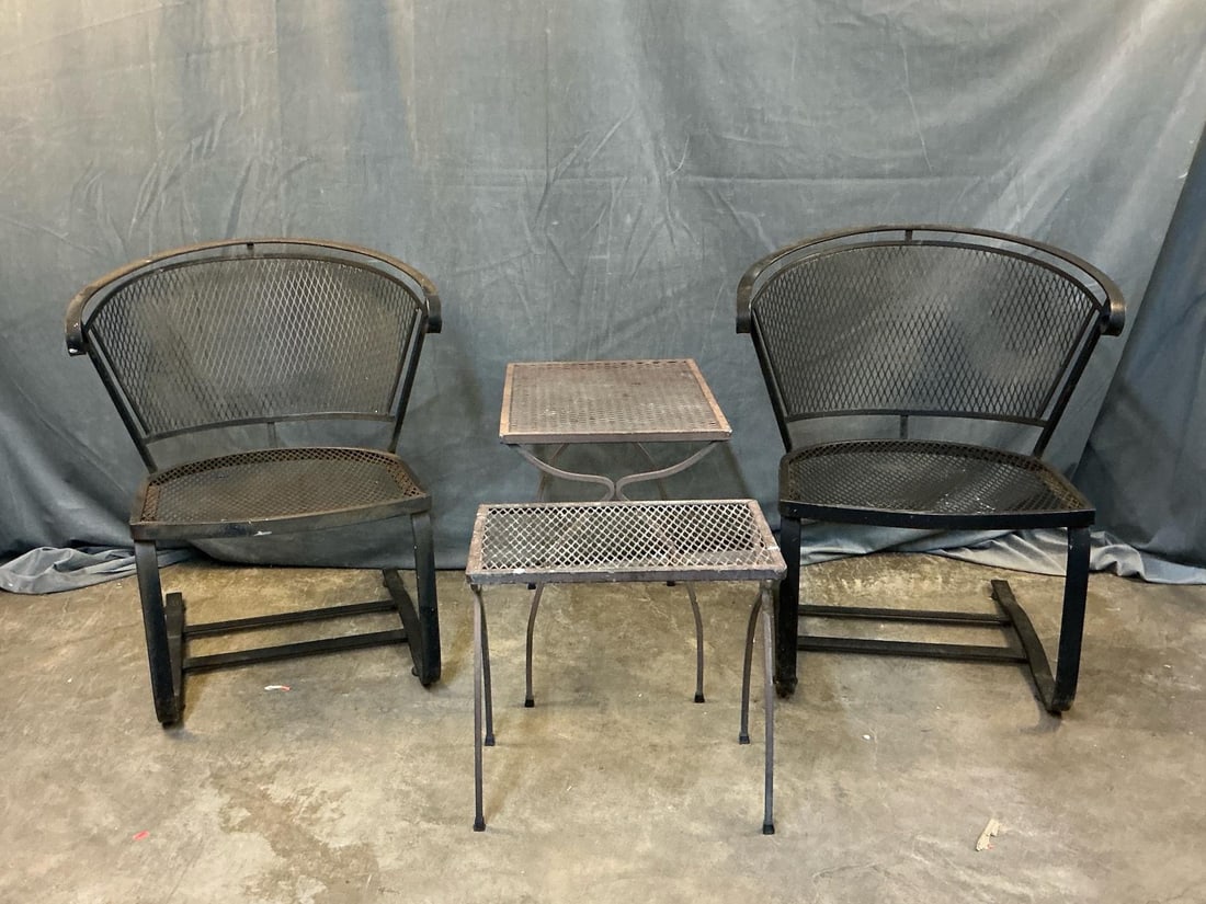 Wrought Iron Outdoor Furniture (1 of 6)