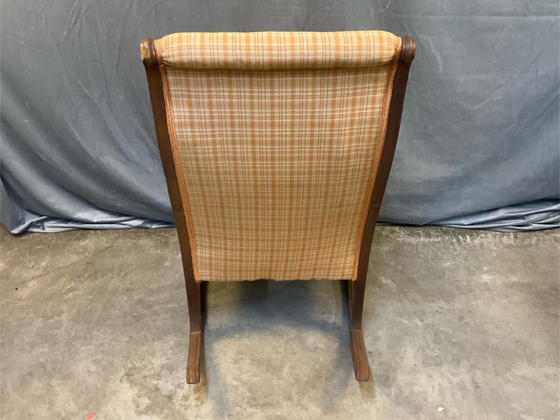 Rocking Chairs - 13