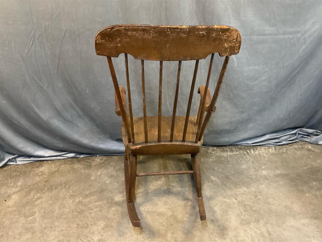Rocking Chairs - 4