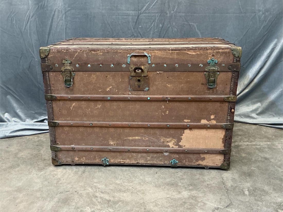 Steamer Trunks - 7