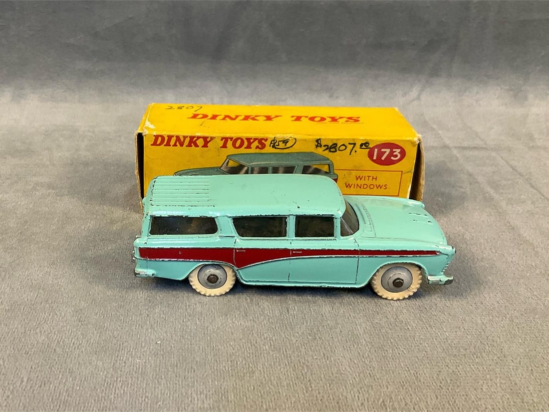 Dinky Toys - 7