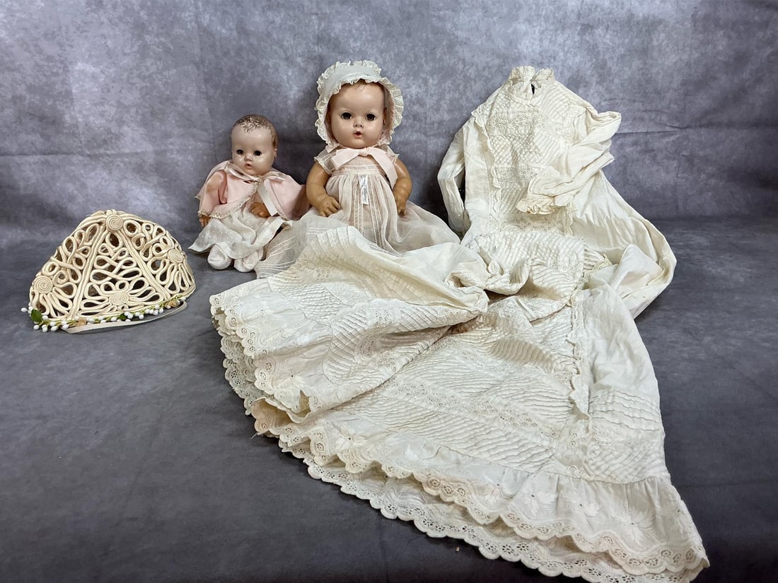 Vintage Dolls & Christening Gown (1 of 12)