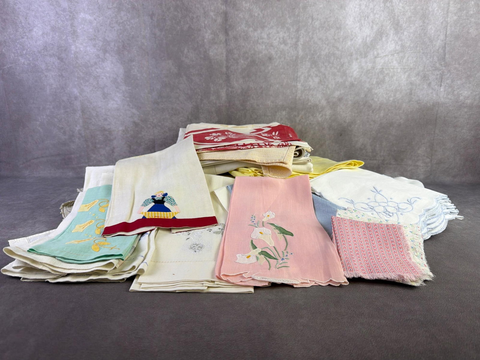 Kitchen Linens (1 of 7)