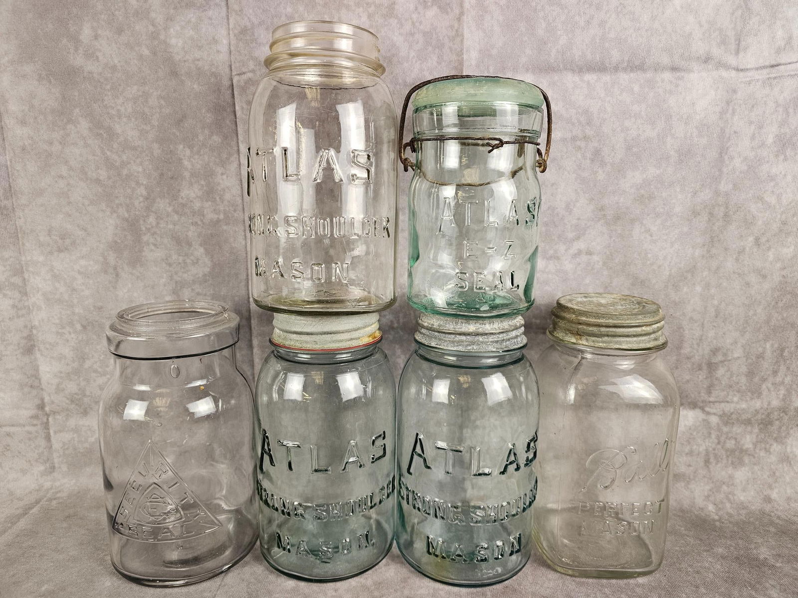 Vintage Mason Jars (1 of 12)