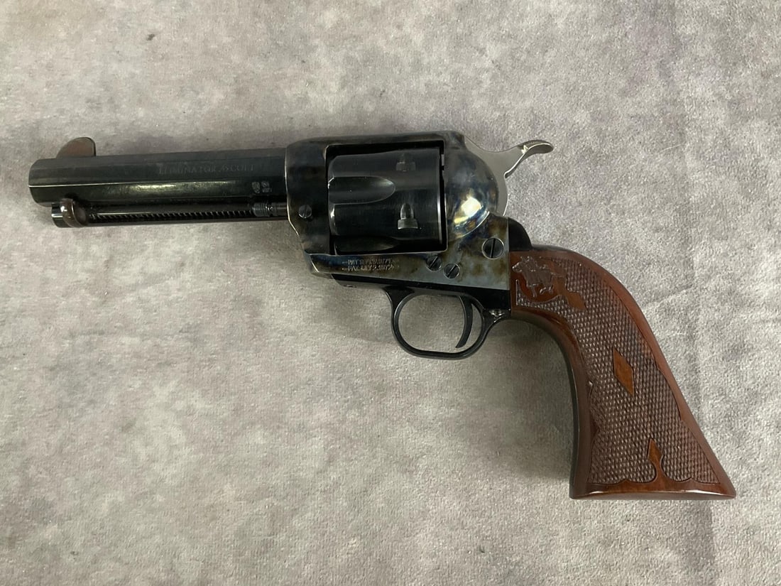 Cimarron .45 Colt Revolver (1 of 6)