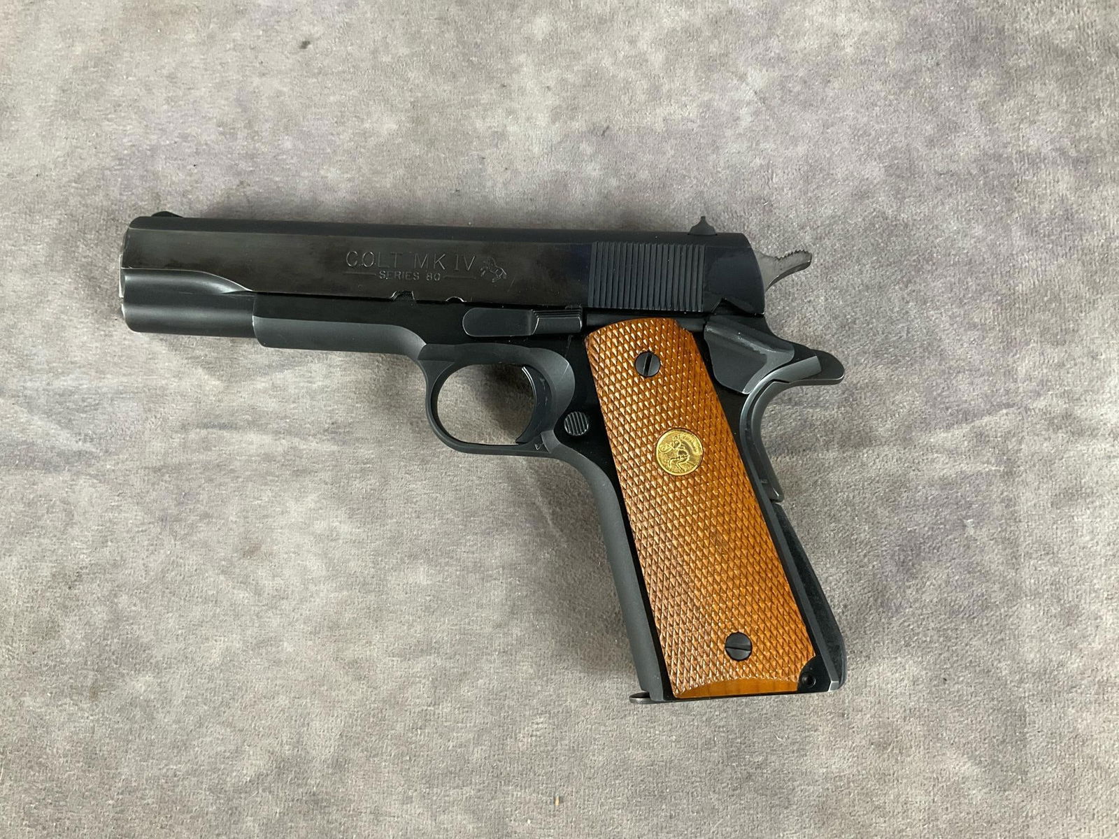 Colt MK IV .45 ACP Government Model Pistol (1 of 7)