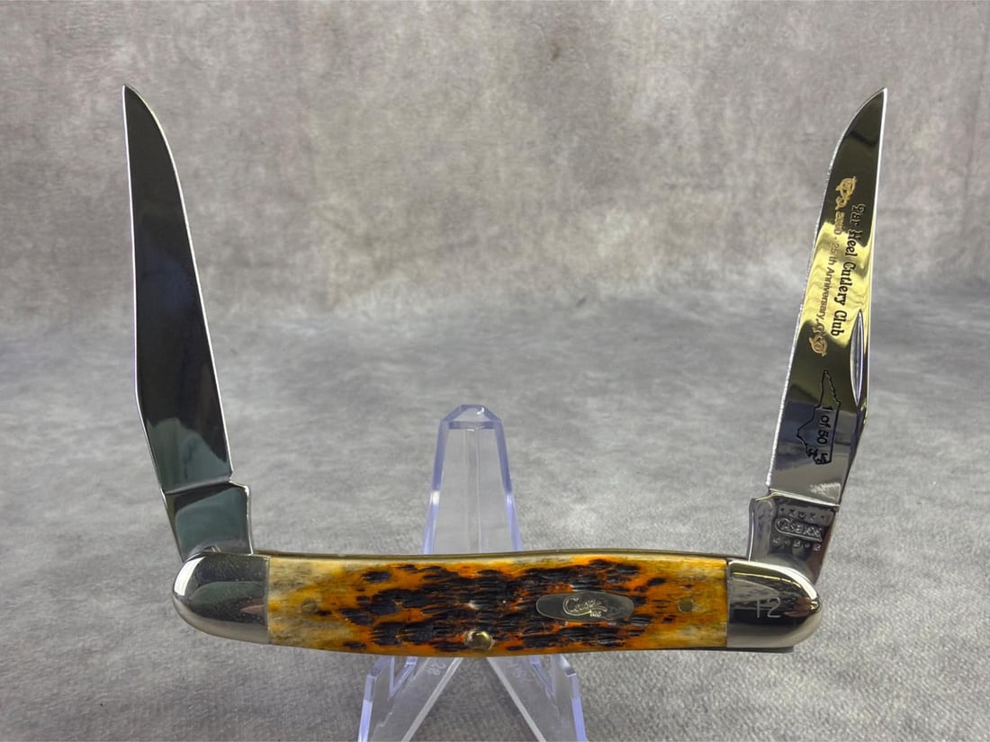 Case XX Knife Tarheel Cutlery: Case XX Tarheel Cutlery Club 2000 25th anniversary Muskrat knife. One of fifty numbered 12. Tight snap and pattern number MUSKRATss. In good condition and measures 4 inches closed.