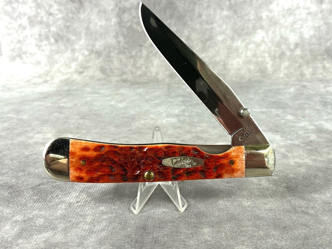Case XX Trapper Lock Knife (1 of 7)