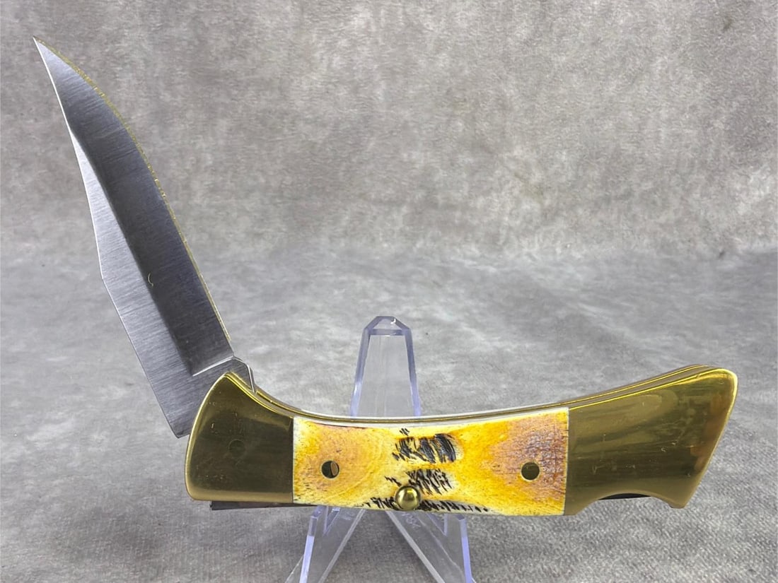 W.R. Case & Sons Knife - 3