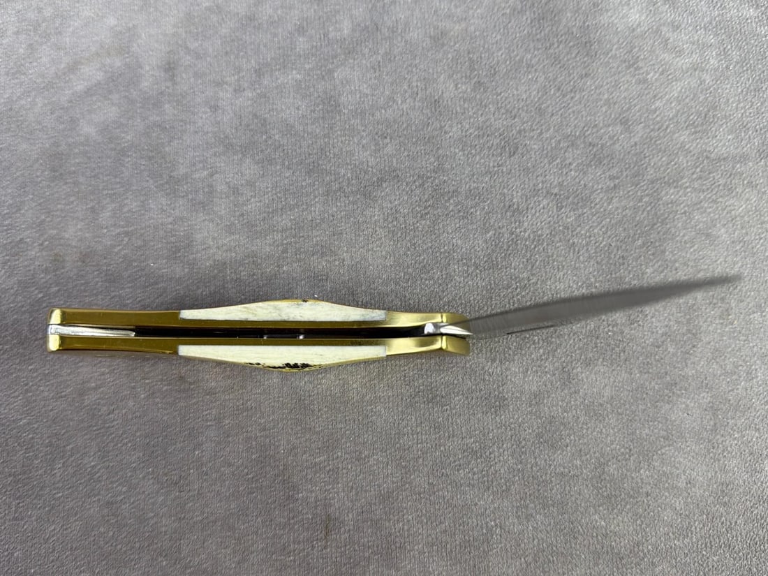 W.R. Case & Sons Knife - 4