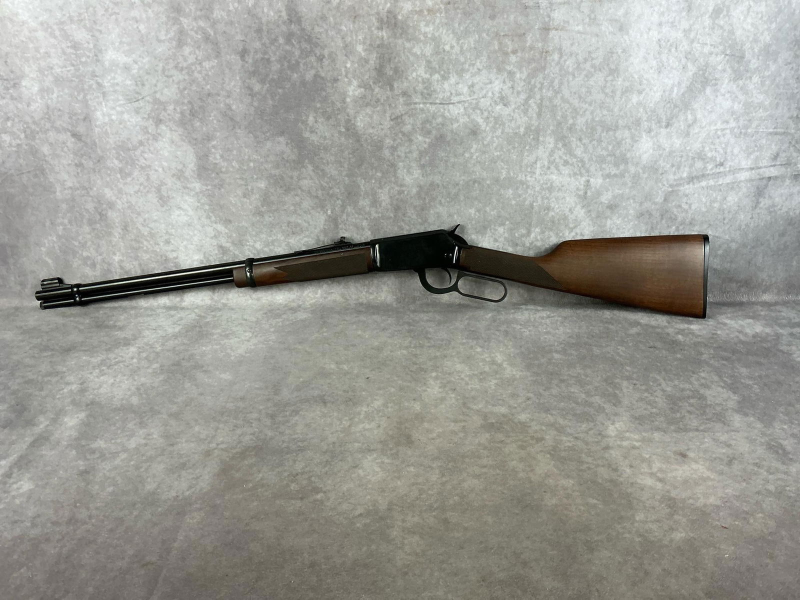 Winchester 22 LR Lever Action Rifle (1 of 8)
