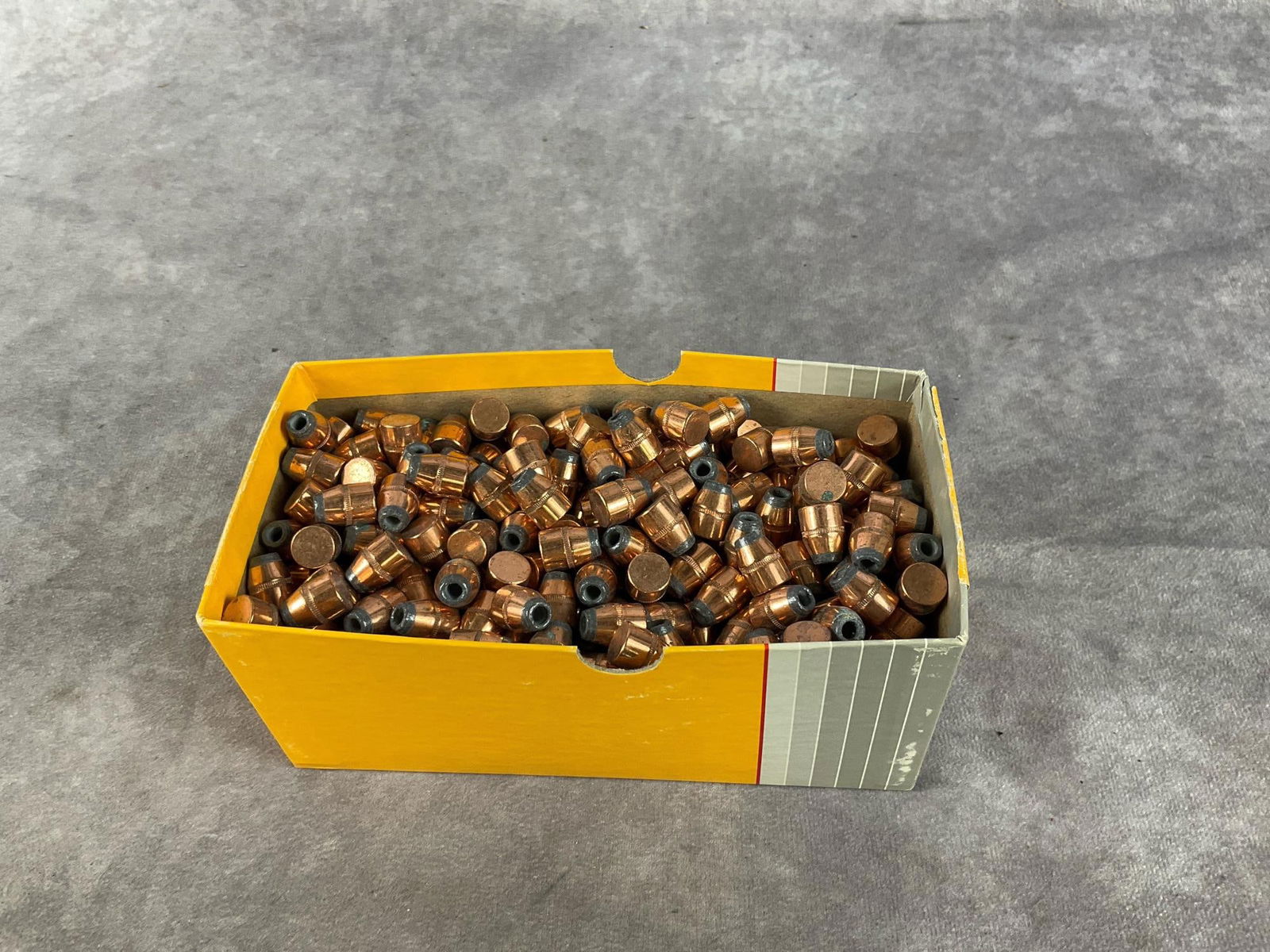 44 Magnum Bullet: 240 total 180 GR hollow point bullet. Unknown manufacturer. In good condition. Box measures 7 inches long X 3 inches wide X 3 inches high.