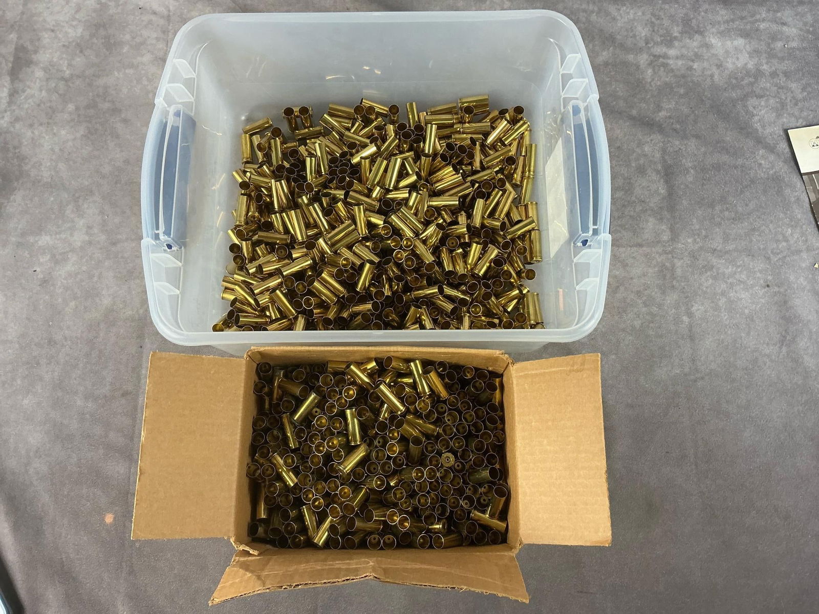 Remington-Peters 45 Colt Brass Casings: 509 total. New brass casings. Container measures 16 inches long X 12 inches wide X 6 inches high.