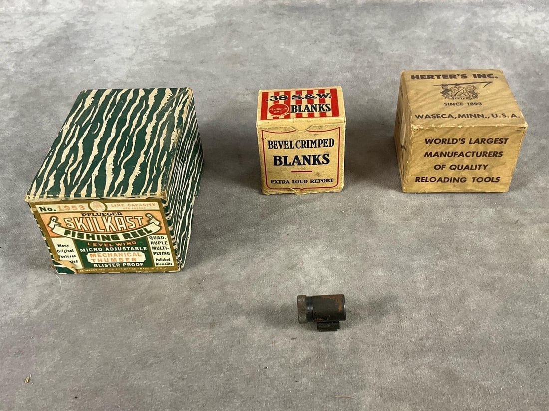 Skilkast Box, .38 S & W Blanks, Herter’s Box and Sight.: 1 lot four vintage items. Largest box measures 4.5 inches long X 3 inches wide X 2.5 inches high.