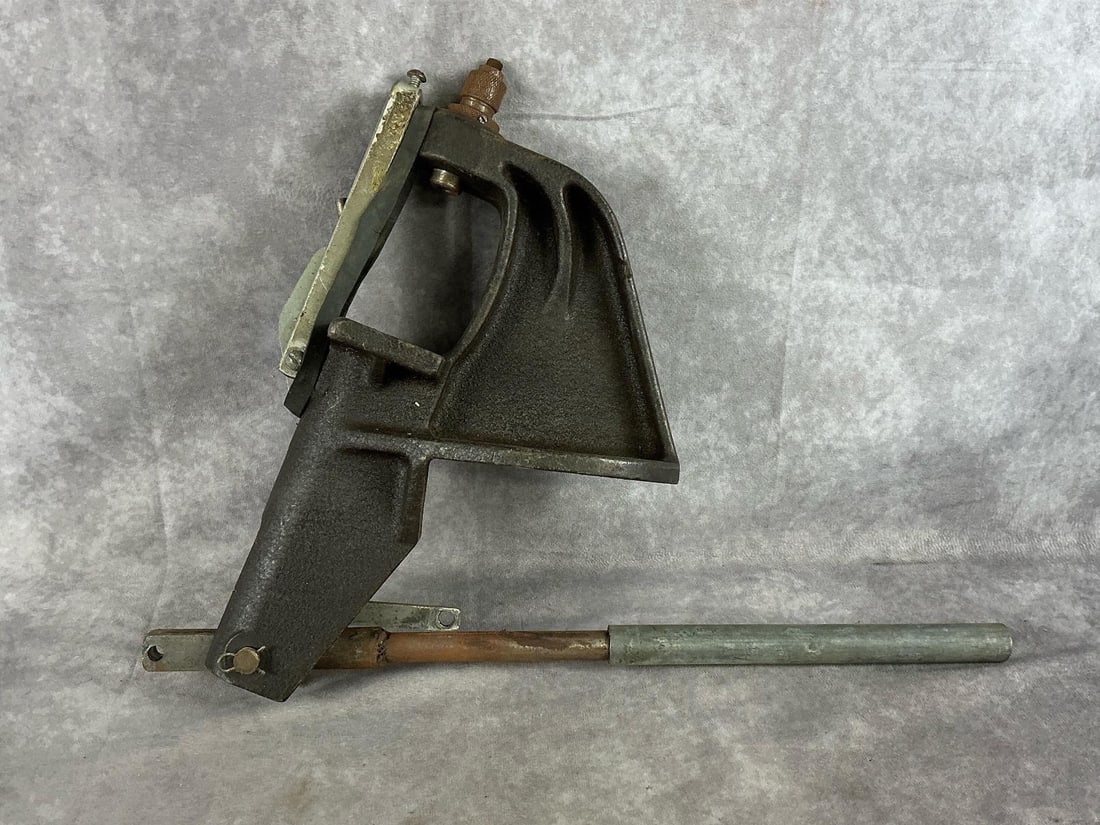 Herters Reloading Press - 3