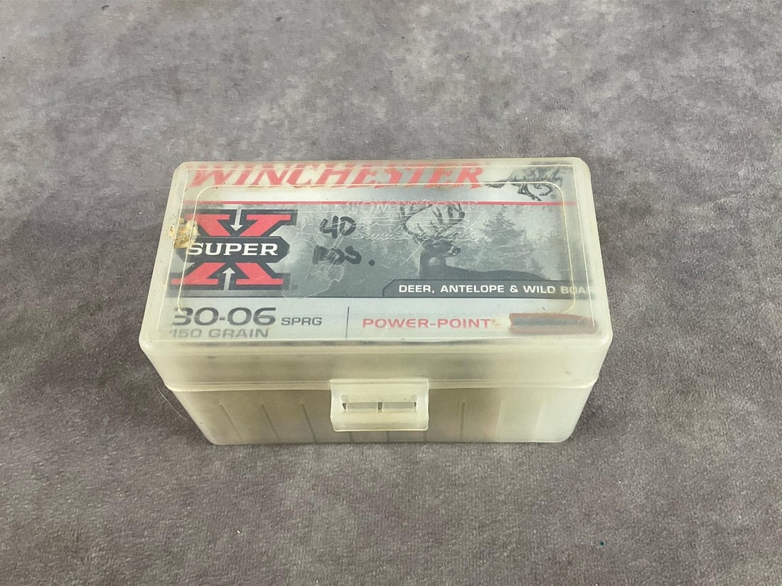 Winchester Super X 30-06 Ammunition: 40 total rounds, 150 GR power point. In good condition. Box measures 5.5 inches long X 3 inches wide X 3.5 inches high.