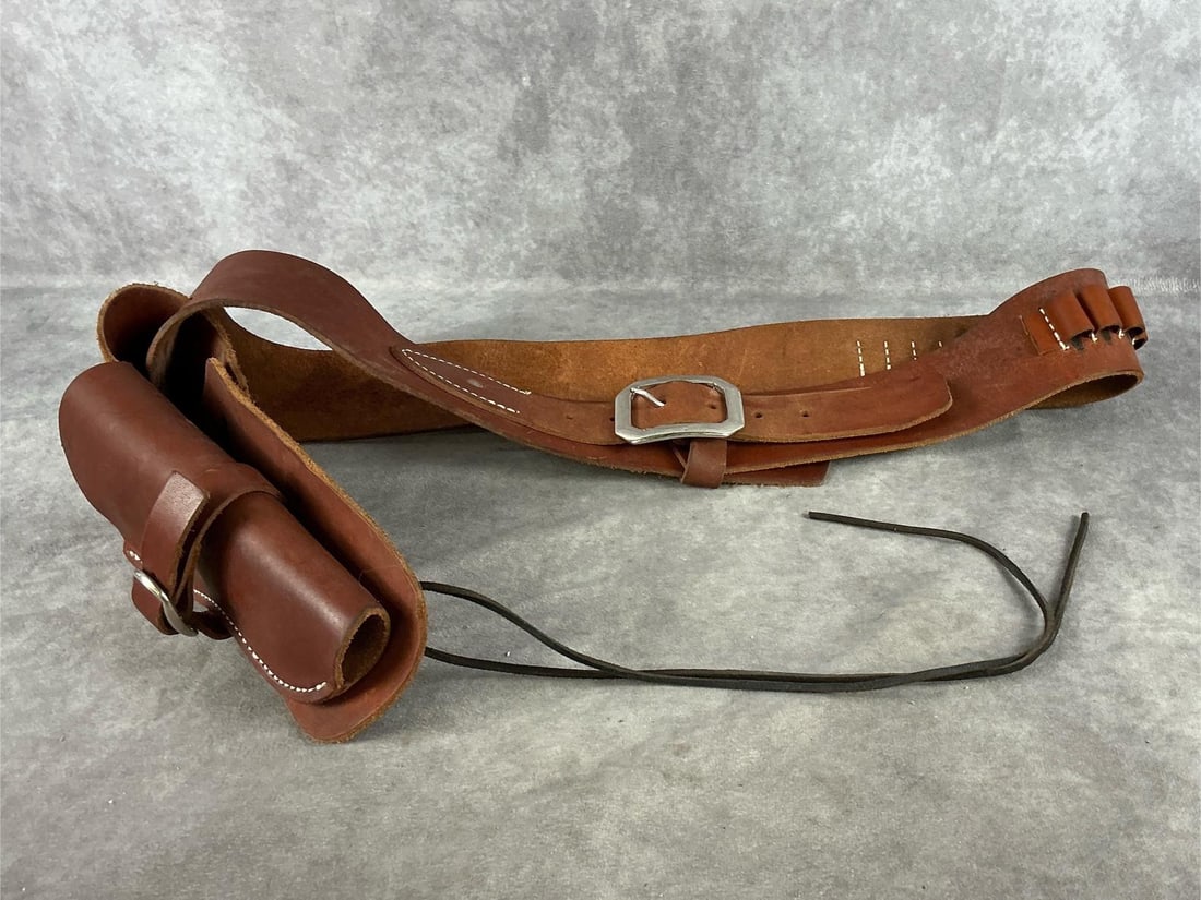 Western Style Holster and Belt (1 of 5)