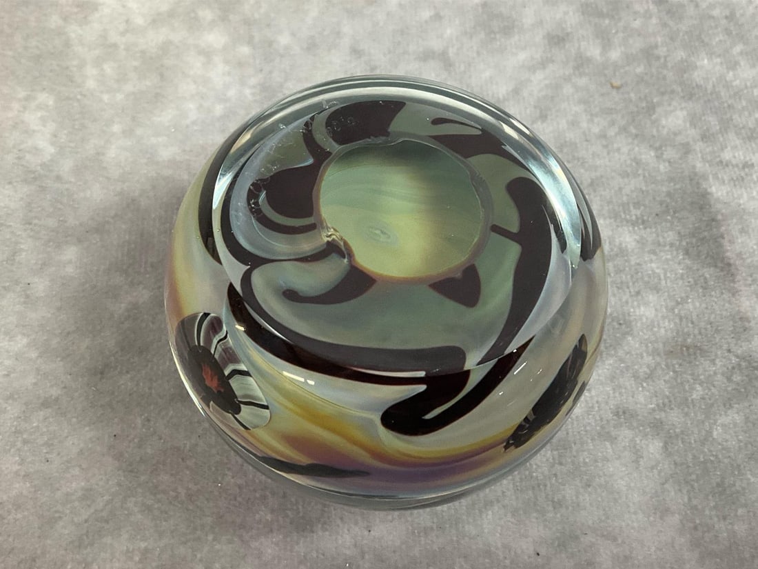 Liquid & Light Paperweight - 4