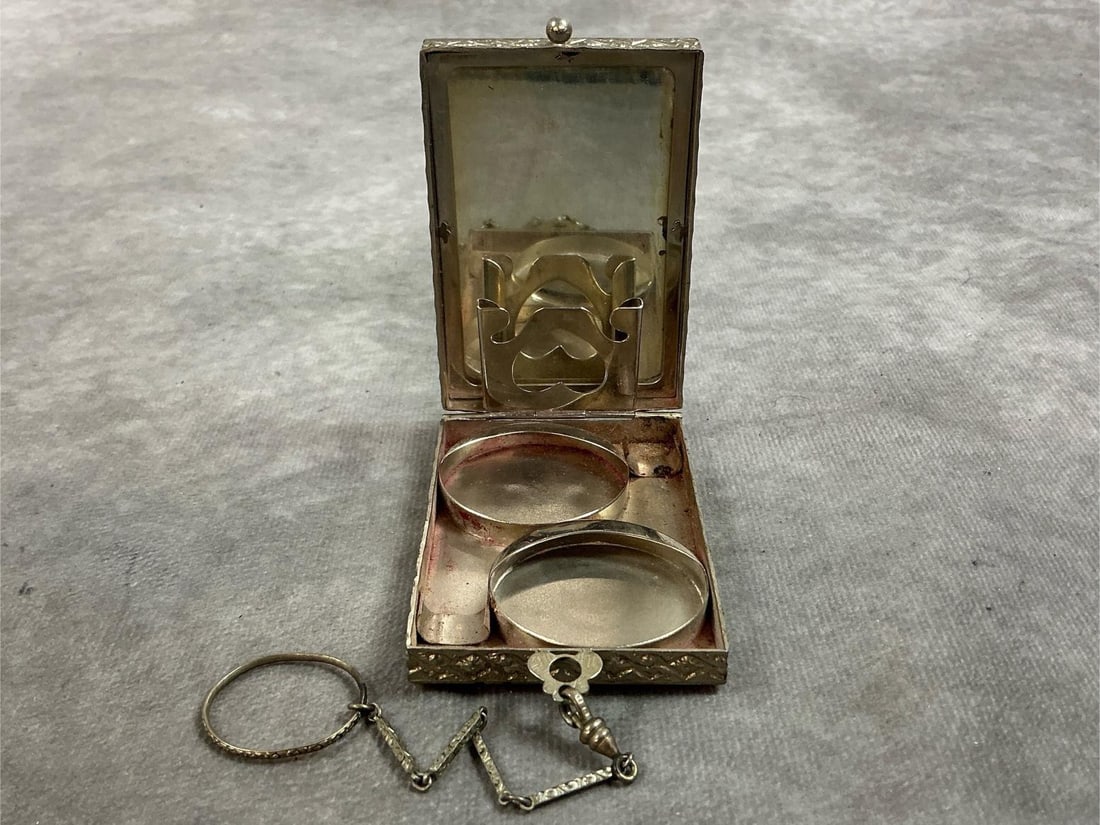 Vintage Ladies Compacts - 6
