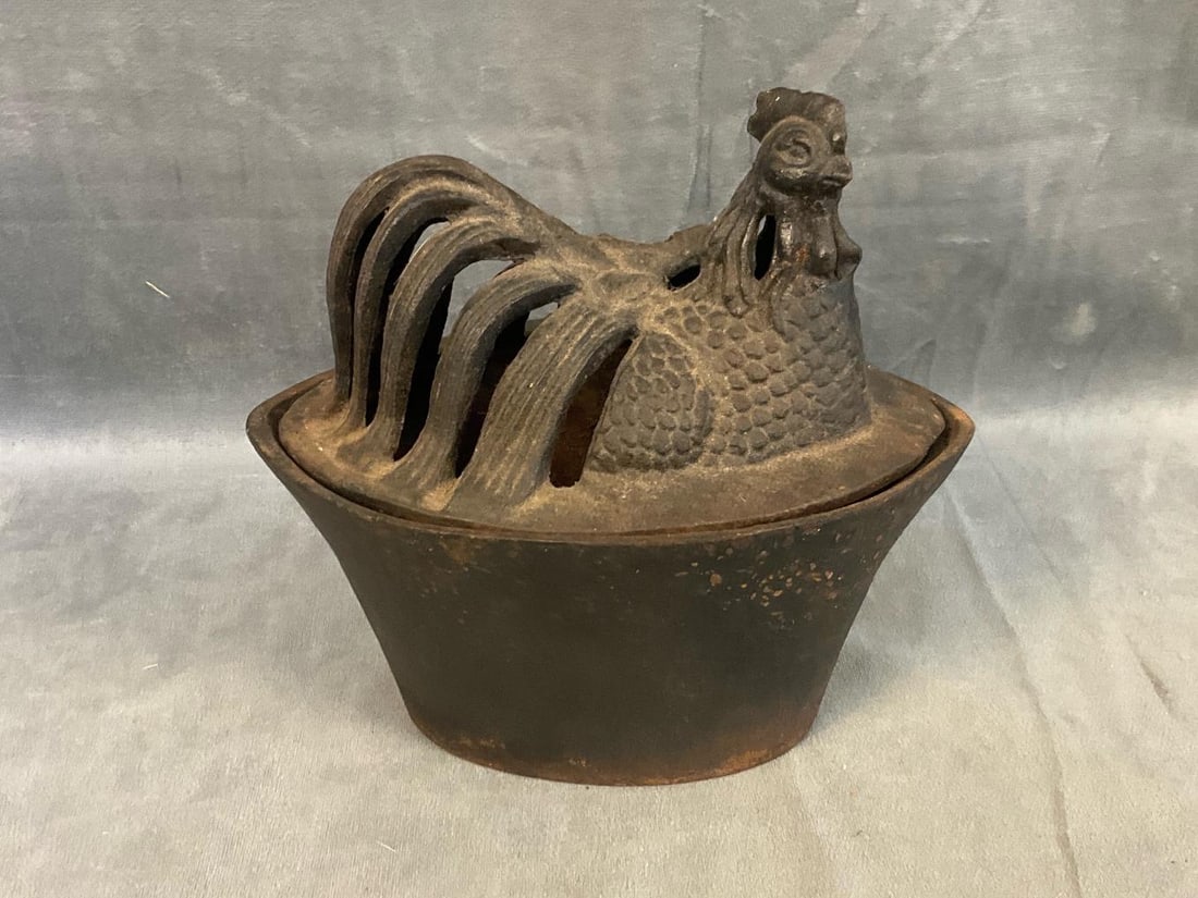 Cast Iron Collection - 7