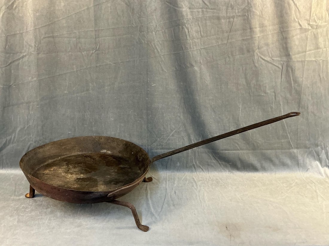 Hearth Skillet: Late 18th - early 19th century large wrought iron hearth cooking skillet/pan with wrought iron period trivet probably used for hearth cooking in a tavern or farm/plantation. Pan and trivet purchased