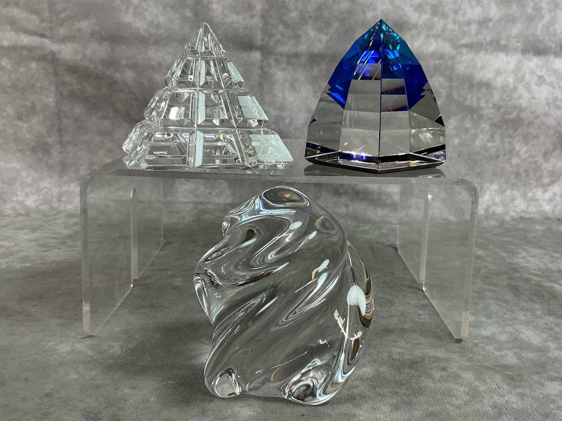 Crystal Paper Weights (1 of 7)