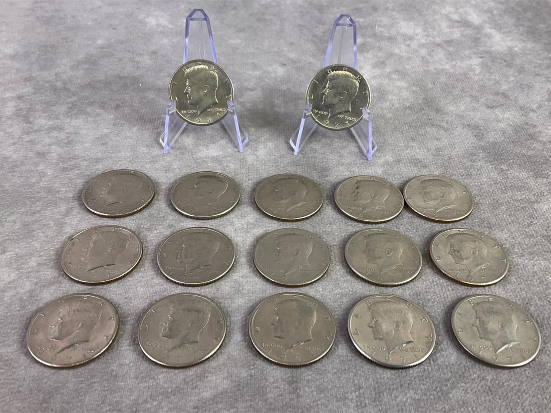 1971 Kennedy Half Dollars - 2