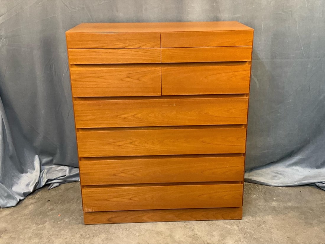 MCM Chest of Drawers: MCM circa 1960's Vinde Mobelfabrik teak chest of drawers. Stamped "Made in Denmark " with Vinde Mobelfabrik stamp to back. Good condition. Measures 36 inches wide x 18 x 43 inches tall.