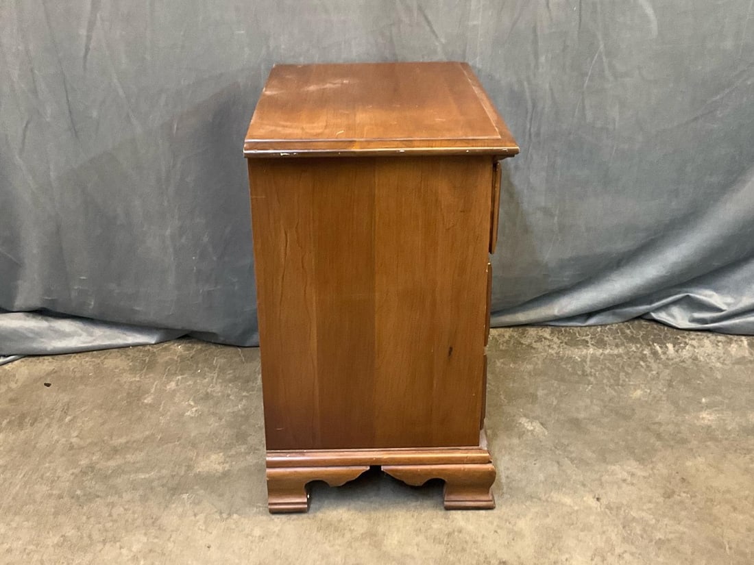 Chippendale End Table - 2