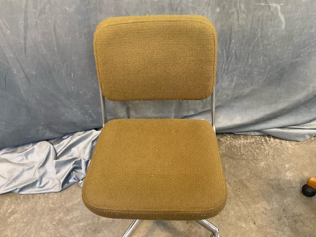 MCM Office Chairs - 5