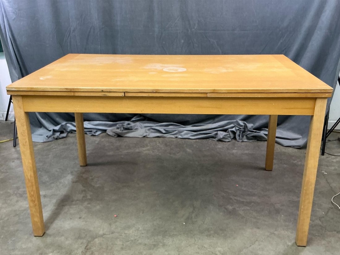 Table Danish Modern - 2